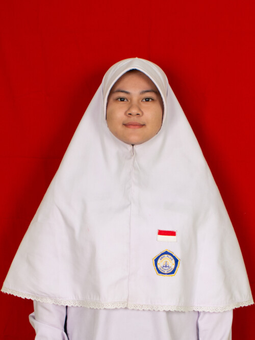 Raisya-Sabilla-Aprilliani.jpg