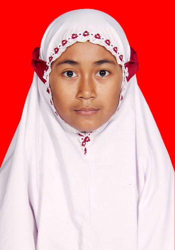 Safa-Putri-Aulia.png