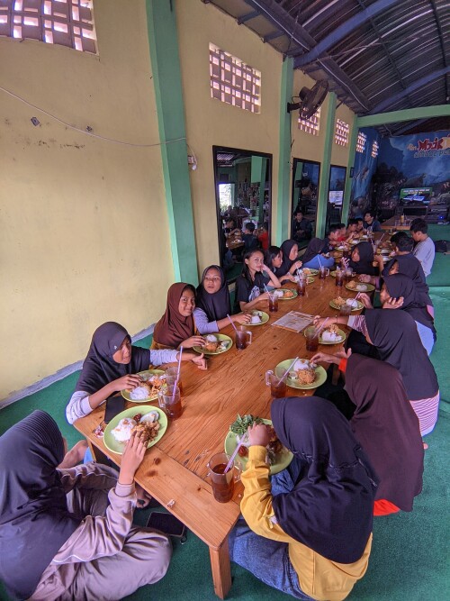 makan.jpg