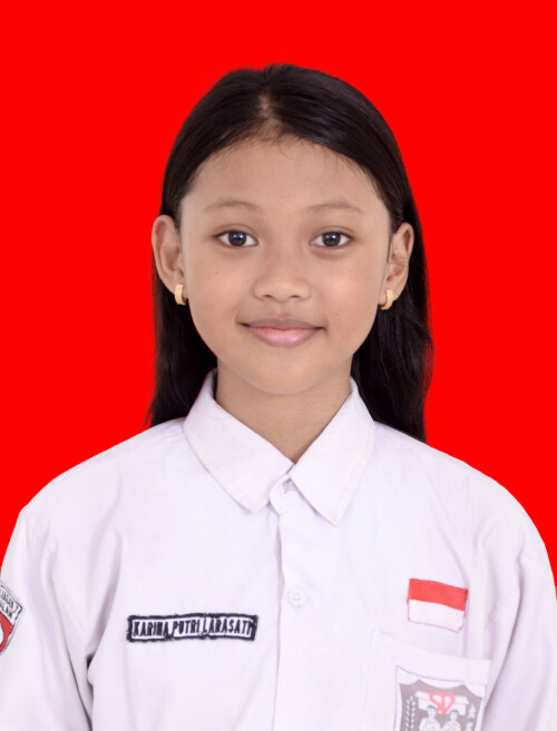 23.-KARINA-PUTRI-LARASATI.jpg