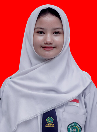Dinda-Kharisma.jpg