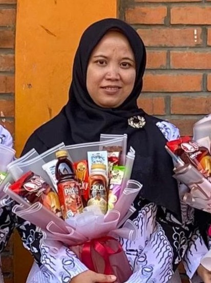 Hikmah-Ariyani.jpeg