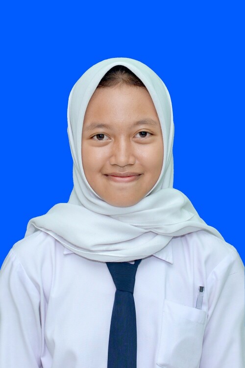 SILVI-AULIA.jpg