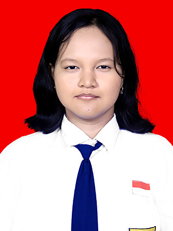 SURAYA-PUTRI-PRATIWI.jpg
