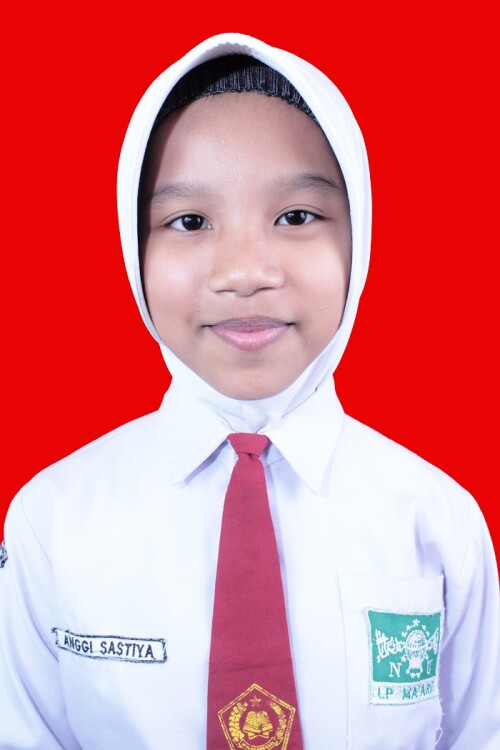 anggi.jpg