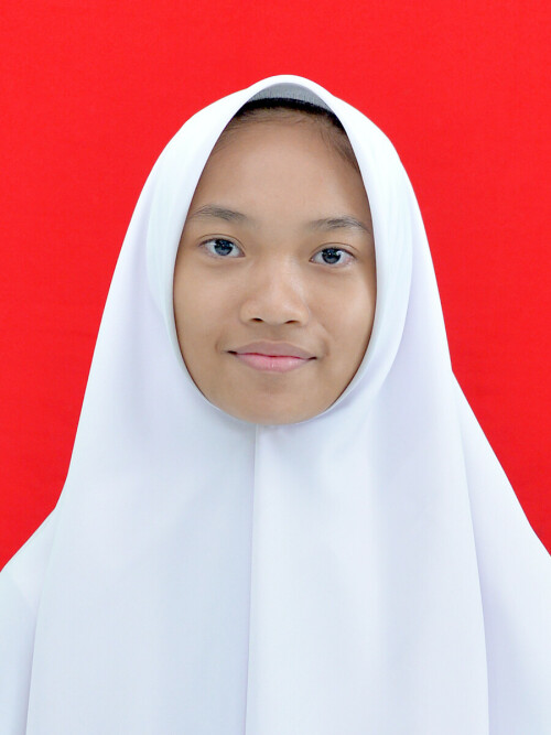 ANISA-NUR-ARIFANA.jpg