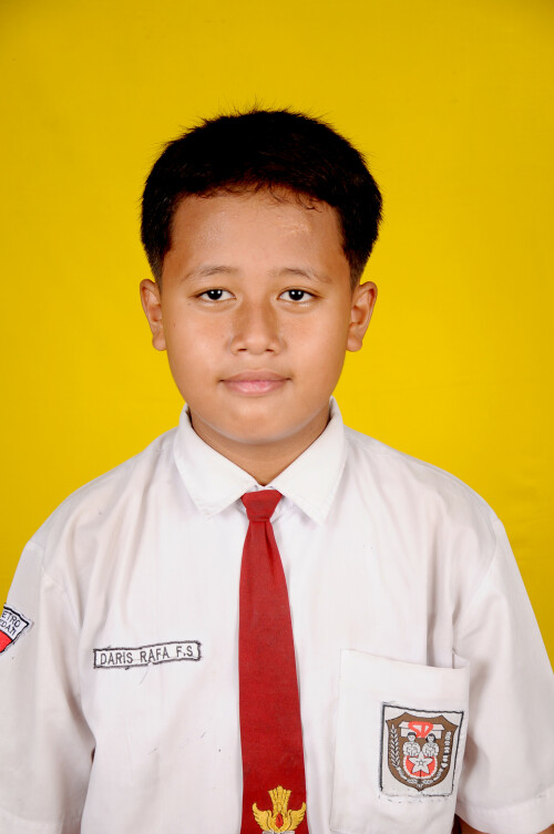 Daris.jpg