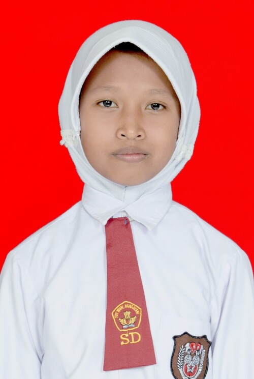 Dwi-Desti-Anggraeni.jpg