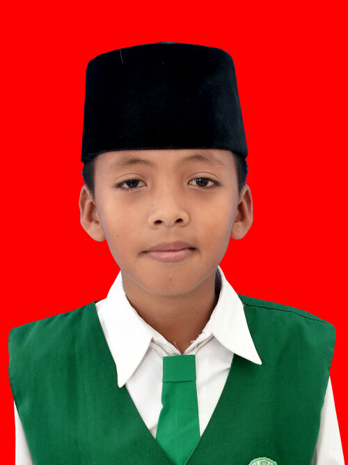 MI-mUI-17M.IZZIL-MUSLIMIN9dd79db6d1f072b7.jpg