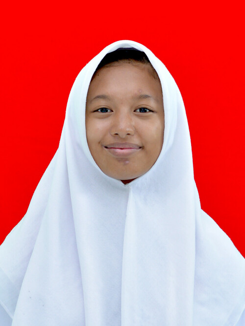 PUTRI-NUR-ROESA.jpg