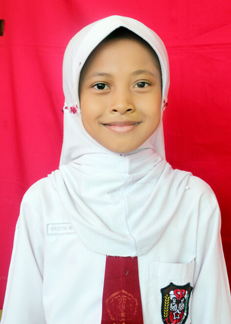 Raisya-Maulidya.jpg