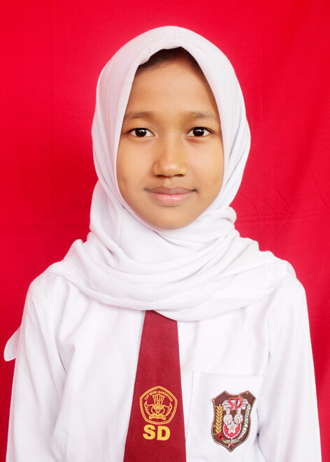 Risa-Muttia.jpg