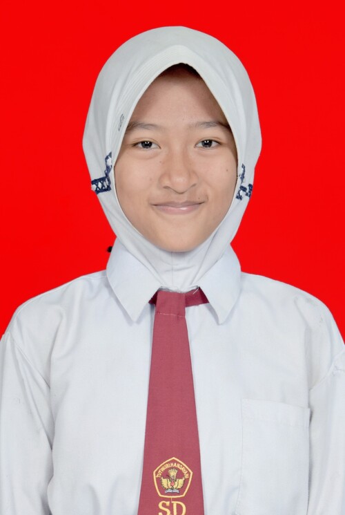 Riska-Juniya-Wati.jpg