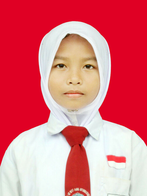 SANIAH.jpg