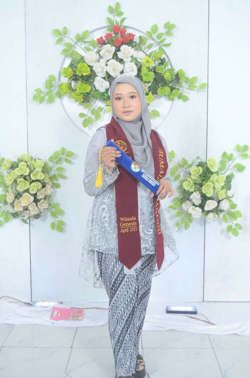 humairah-andini.jpg