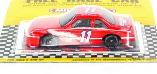 MASINKA-Racing-Champions-Ford-Thunderbird-11-Bill-Elliott-1992-Milkhouse-Cheese-Promo-NASCAR-RC11MC-3.jpg