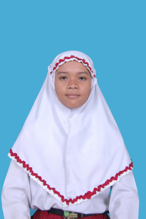 MINACHUS-SANIYYAH-ROMADHONI.jpg