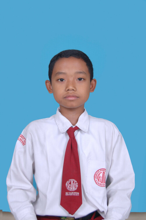 MUHAMMAD-AZAM-MAULANA-RIZKI.jpg