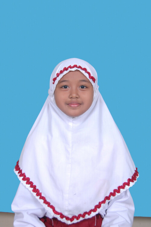 NUR-ASYIFAK-FAUZIAH.jpg