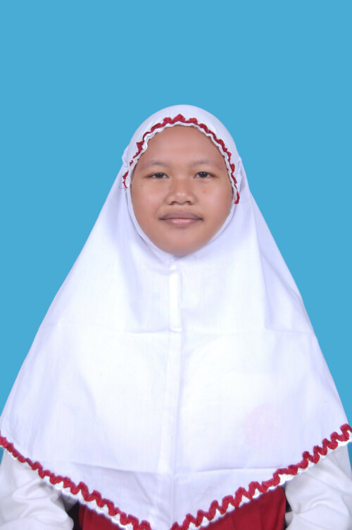 OKTANIA-ZAURA-LARASATI.jpg