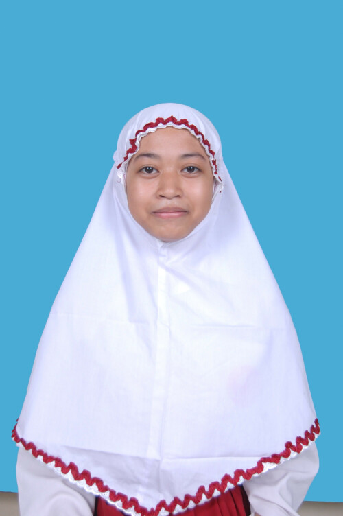 SAFIRA-AINUR-ROCHMA.jpg