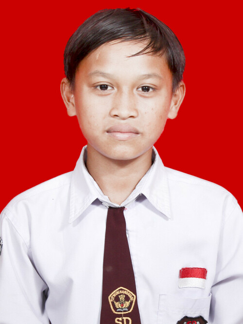 Sandi.jpg