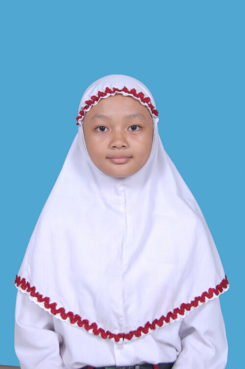 ZIVANA-ALVA-RIZQIYAH.jpg