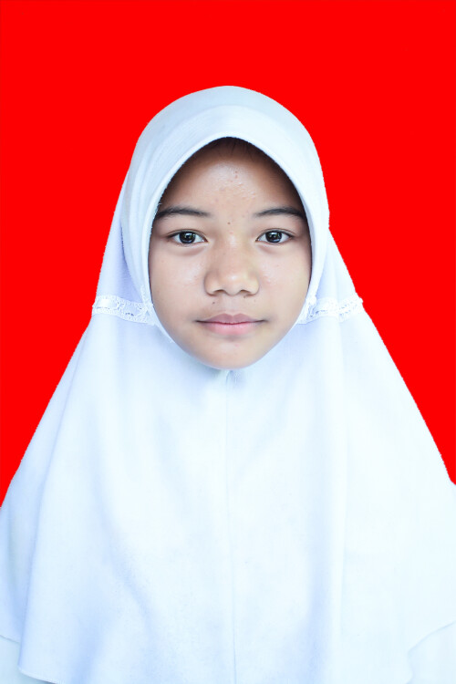 NAJILA.jpg