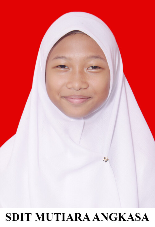 Jihan-Khayla-Wisnu-Putri.jpg