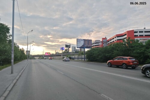 VOSTOCNAY_UL_NAPROTIV_D_34_A_SOVETSKAY_UL_A.jpg