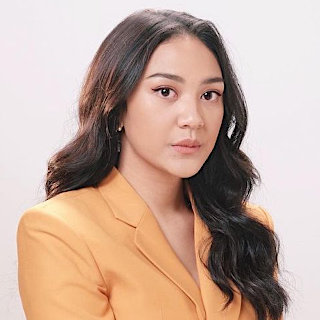 putri_tanjung.jpg