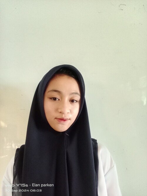 9.Naira3842a06126374cd4.jpeg