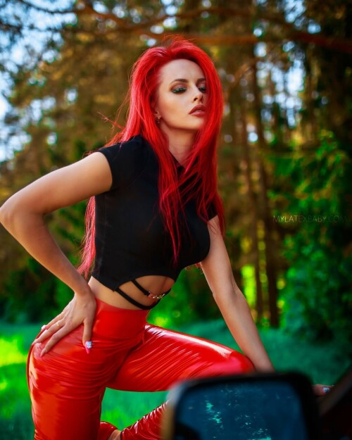 GG755eugenechulitskyphoto-daynaredfox.jpg