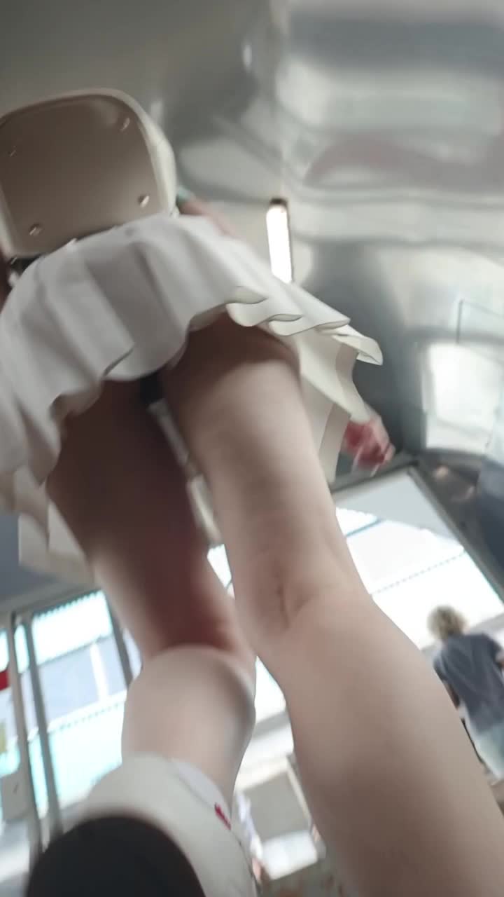 9346_20250307_234611.mp4