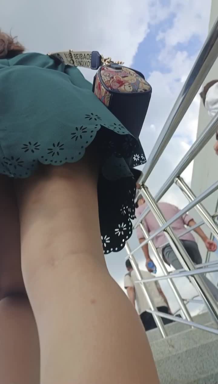 9692_20250307_231933.mp4