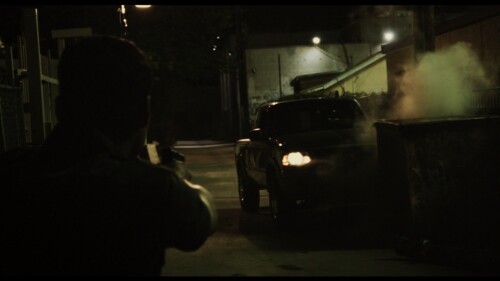 End.of.Watch.2012.BluRay.1080p.x264.DTS-HD.MA.5.1-MTeam.mkv_013103.667.jpg