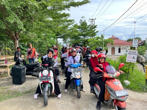 R1.jpg