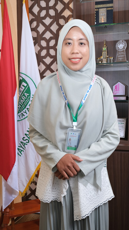 Atika-Yulianingsih.jpg
