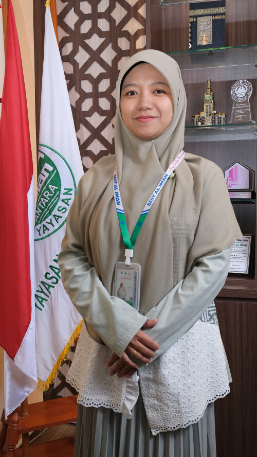 Fatimah-Azzahroh.jpg