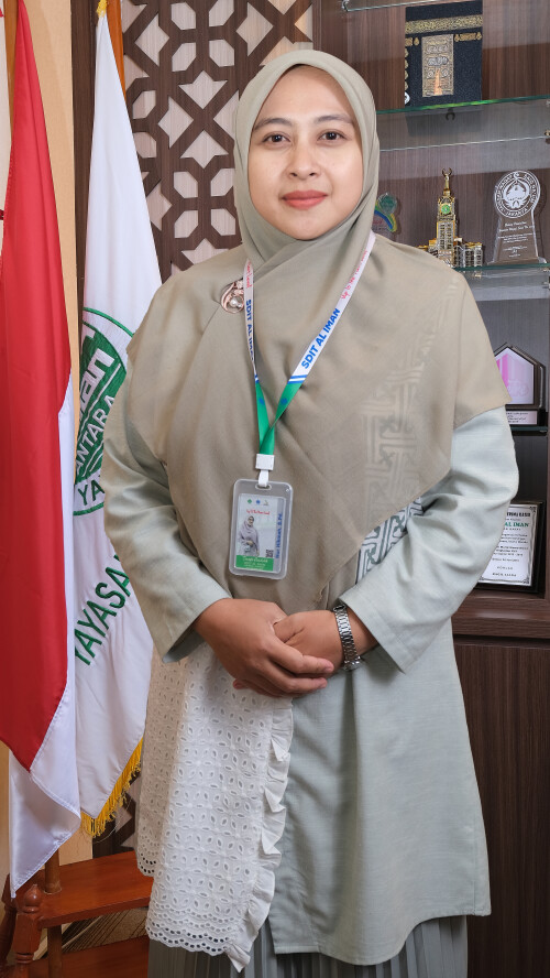 Nur-Hikmah.jpg