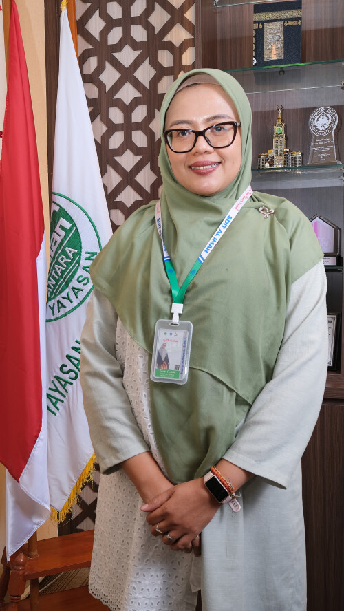 Nurul-Hidayati.jpg