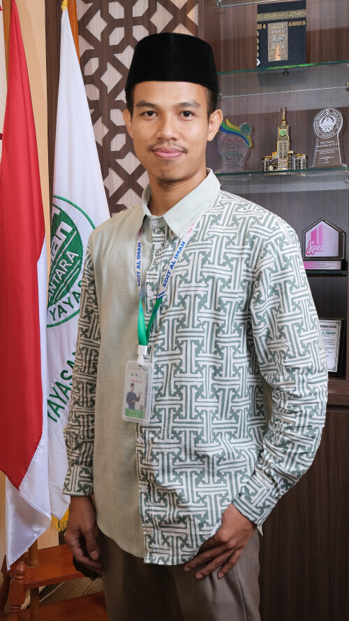 Sandi.jpg