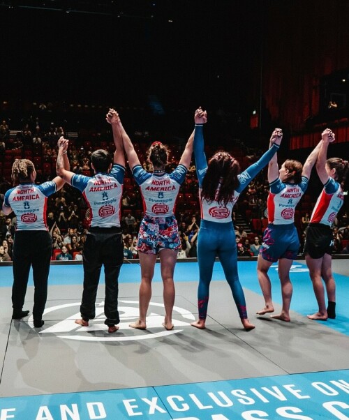 LEGINS-JIUjitsu815helenajiujitsugirlpolaris_professional-this-past-weekend-in-Wales.jpg