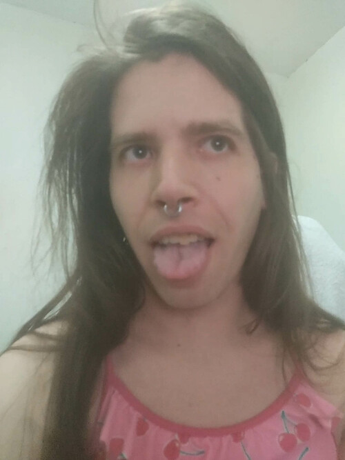 Lovelylilush-Sissylilush-Sweetlilush-1620x2160_161765.jpg