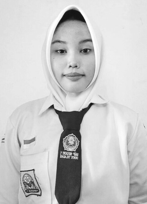 002-8A-Anggun-Tri-Cahyani.jpeg