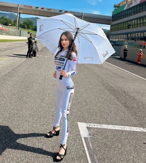 GG765italian-racesgirl-fantastica-patrizia_zylka.jpg